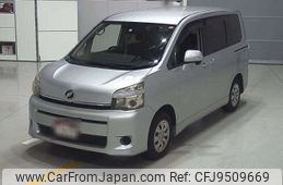 toyota voxy 2011 -TOYOTA--Voxy DBA-ZRR70Gｶｲ--ZRR70-0414767---TOYOTA--Voxy DBA-ZRR70Gｶｲ--ZRR70-0414767-