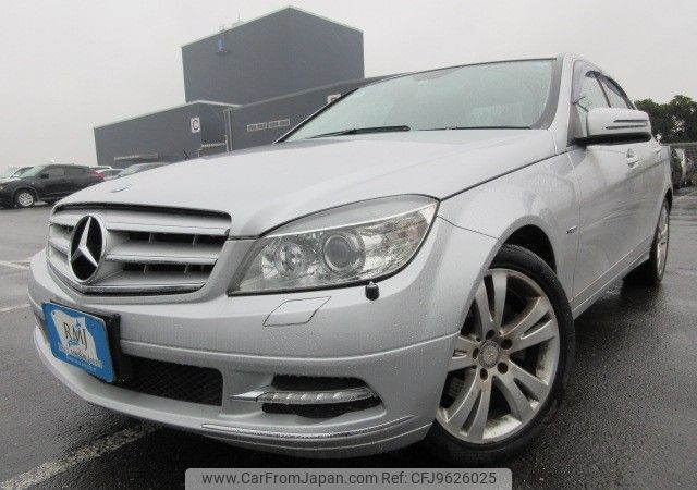 mercedes-benz c-class 2011 REALMOTOR_Y2024030204F-12 image 1