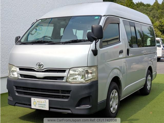 toyota regiusace-van 2010 CFJ1742038 image 1