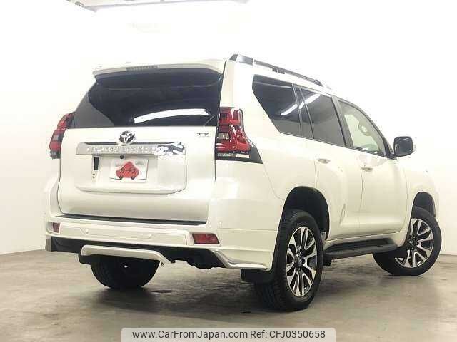 toyota land-cruiser-prado 2023 504928-925247 image 2