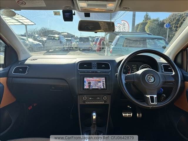 volkswagen cross-polo 2012 -VOLKSWAGEN--VW Cross Polo DBA-6RCBZW--WVWZZZ6RZCU075667---VOLKSWAGEN--VW Cross Polo DBA-6RCBZW--WVWZZZ6RZCU075667- image 2