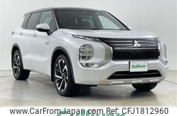 mitsubishi outlander-phev 2022 CFJ1812960