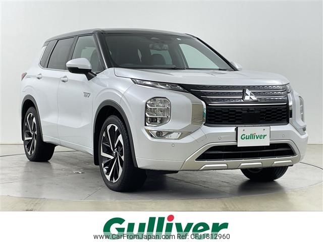 mitsubishi outlander-phev 2022 CFJ1812960 image 1