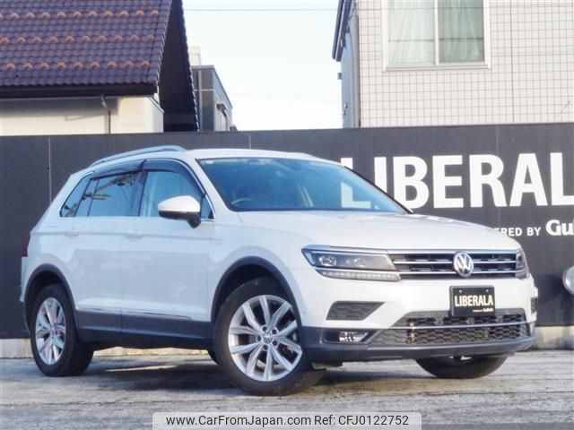 volkswagen tiguan 2019 -VOLKSWAGEN--VW Tiguan LDA-5NDFGF--WVGZZZ5NZKW833814---VOLKSWAGEN--VW Tiguan LDA-5NDFGF--WVGZZZ5NZKW833814- image 1