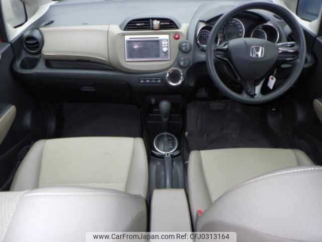 honda fit-shuttle 2012 TE1235 image 2