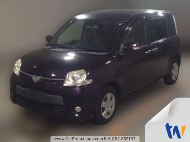 toyota sienta 2012 CFJ1852137 image 1