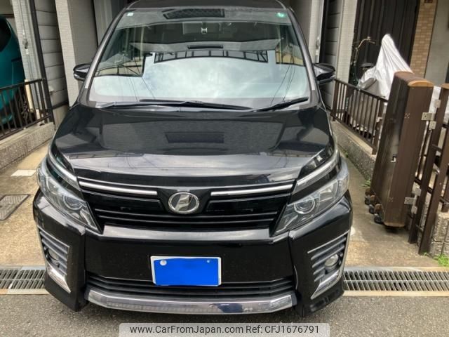 toyota voxy 2014 CFJ1676791 image 1