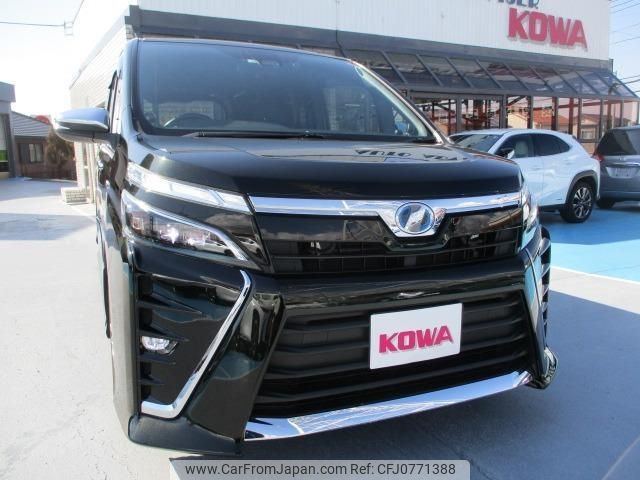 toyota voxy 2018 quick_quick_DAA-ZWR80W_ZWR80-0309641 image 1