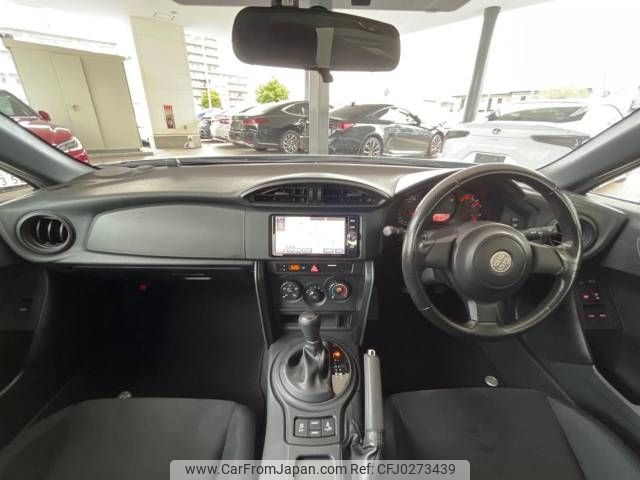 toyota 86 2018 -TOYOTA--86 DBA-ZN6--ZN6-090215---TOYOTA--86 DBA-ZN6--ZN6-090215- image 2