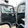 mitsubishi-fuso canter 2018 CFJ1778604 image 33