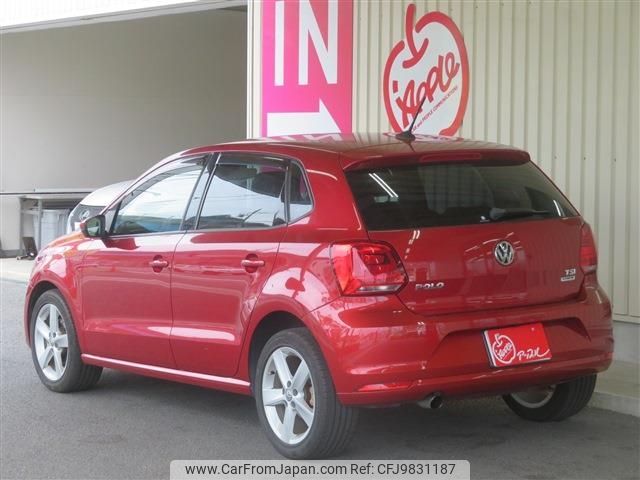 volkswagen polo 2016 -VOLKSWAGEN--VW Polo DBA-6RCJZ--WVWZZZ6RZGU070959---VOLKSWAGEN--VW Polo DBA-6RCJZ--WVWZZZ6RZGU070959- image 2