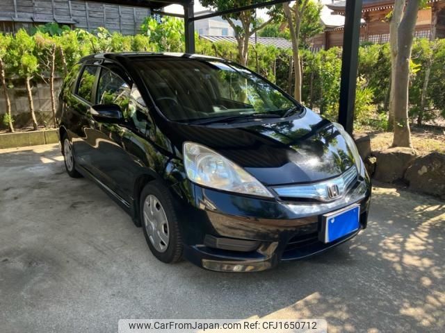 honda fit-shuttle 2012 CFJ1650712 image 1