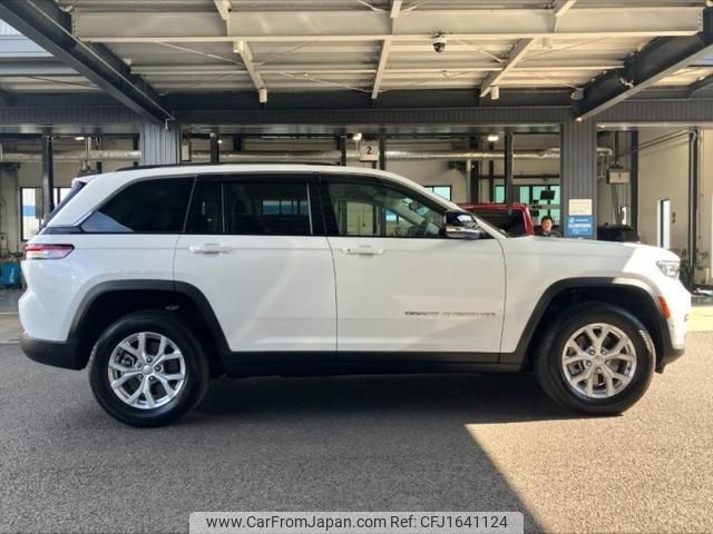 jeep grand-cherokee 2023 CFJ1641124 image 2