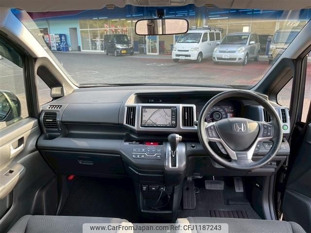 honda stepwagon 2012 -HONDA--Stepwgn DBA-RK5--RK5-1301087---HONDA--Stepwgn DBA-RK5--RK5-1301087- image 2