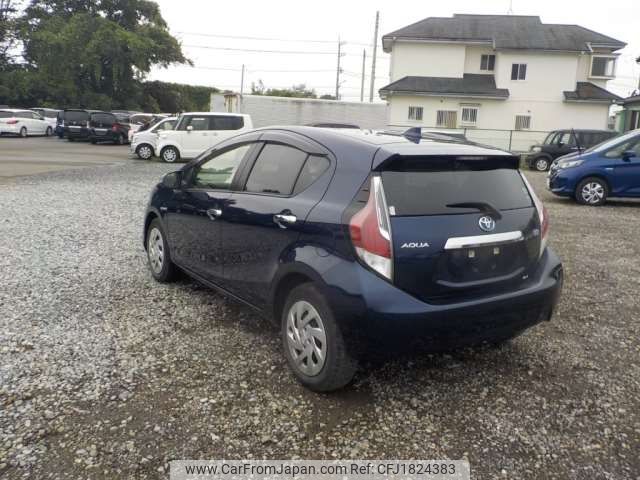toyota aqua 2016 CFJ1824383 image 2