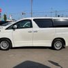 toyota vellfire 2011 GOO_JP_700030018430240515001 image 8