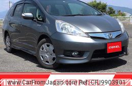 honda fit-shuttle 2013 G00095