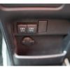 toyota noah 2018 -TOYOTA--Noah DBA-ZRR80W--ZRR80-0396054---TOYOTA--Noah DBA-ZRR80W--ZRR80-0396054- image 29