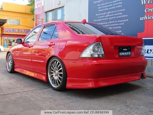 2004 Toyota Altezza GH-SXE10 - Car Price $9,821