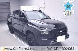 mitsubishi triton 2025 CFJ1802063