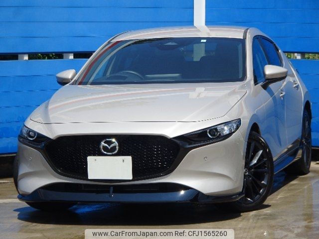 mazda mazda3 2023 CFJ1565260 image 1