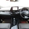 toyota c-hr 2022 -TOYOTA--C-HR 6AA-ZYX11--ZYX11-2057206---TOYOTA--C-HR 6AA-ZYX11--ZYX11-2057206- image 17