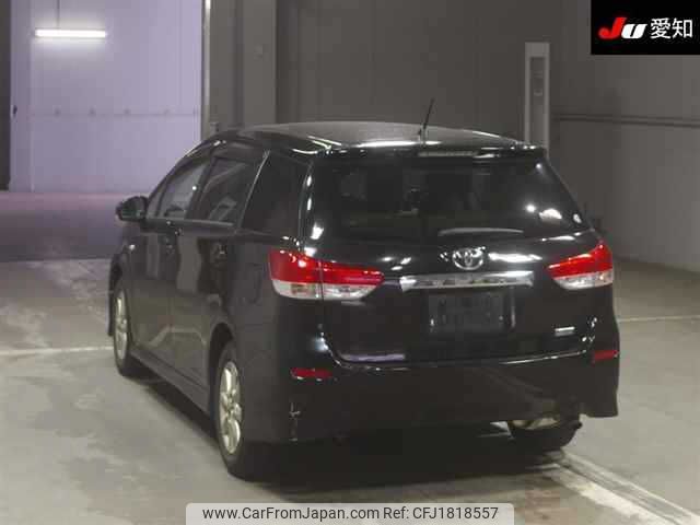 toyota wish 2012 CFJ1818557 image 2