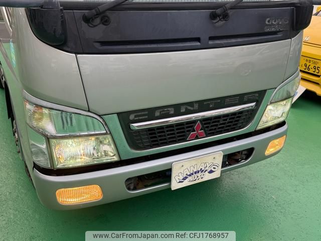 mitsubishi-fuso canter-guts 2002 CFJ1768957 image 2