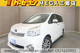 toyota voxy 2012 CFJ1633992