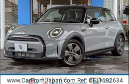 mini mini-others 2022 CFJ1692634