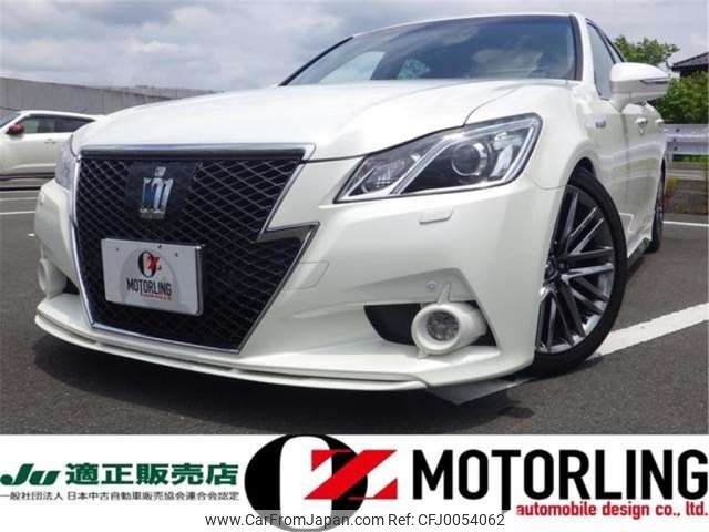 toyota crown 2015 -TOYOTA--Crown DAA-AWS210--AWS210-6094862---TOYOTA--Crown DAA-AWS210--AWS210-6094862- image 1