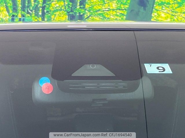 toyota yaris-cross 2022 CFJ1694540 image 2