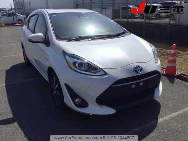 toyota aqua 2018 -TOYOTA--AQUA NHP10-2591313---TOYOTA--AQUA NHP10-2591313- image 1