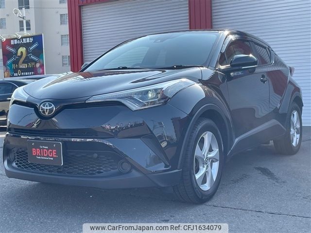 toyota c-hr 2018 CFJ1634079 image 2