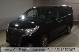toyota esquire 2015 CFJ1852307