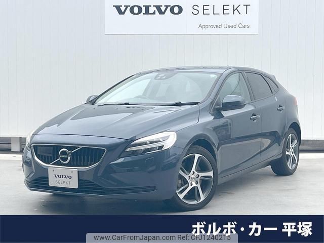 volvo v40 2018 quick_quick_MB4154T_YV1MV2920K2552979 image 1