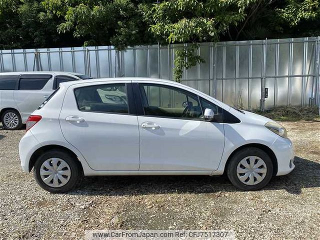 toyota vitz 2012 504928-220519162421 image 1