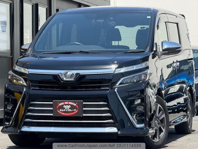 toyota voxy 2018 quick_quick_ZRR80W_ZRR80-0441062 image 1