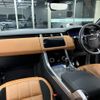 land-rover range-rover-sport 2022 quick_quick_3CA-LW3WHE_SALWA2AW1NA220957 image 6