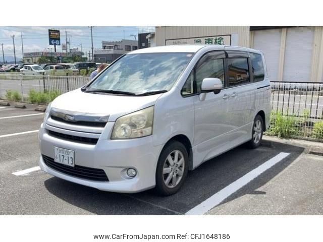 toyota noah 2010 CFJ1648186 image 1