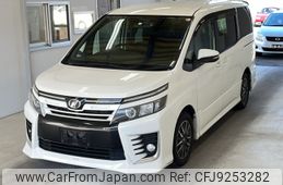 toyota voxy 2014 -TOYOTA--Voxy ZRR80W-0010992---TOYOTA--Voxy ZRR80W-0010992-