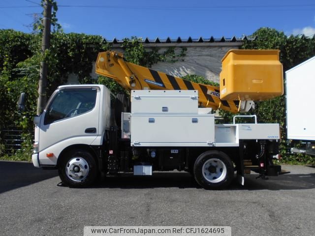 toyota toyoace 2015 CFJ1624695 image 2
