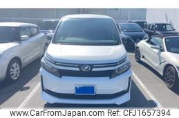 toyota voxy 2017 CFJ1657394