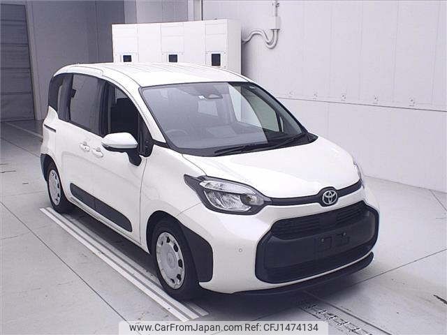 toyota sienta 2023 CFJ1474134 image 1