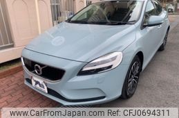 volvo v40 2018 -VOLVO--Volvo V40 MB4154T--K2545546---VOLVO--Volvo V40 MB4154T--K2545546-