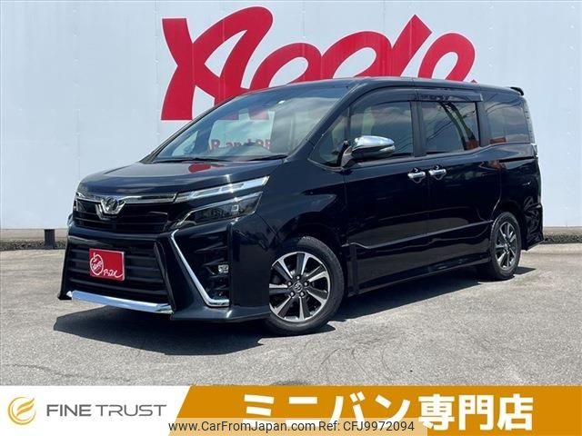 toyota voxy 2017 -TOYOTA--Voxy DBA-ZRR80W--ZRR80-0390547---TOYOTA--Voxy DBA-ZRR80W--ZRR80-0390547- image 1