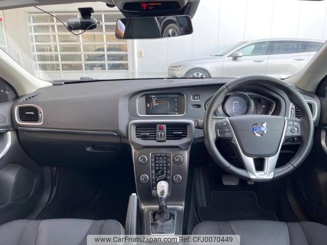 volvo v40 2013 -VOLVO--Volvo V40 DBA-MB4164T--YV1MV485BD2054313---VOLVO--Volvo V40 DBA-MB4164T--YV1MV485BD2054313- image 2