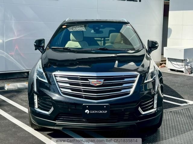 cadillac xt5-crossover 2018 CFJ1835814 image 2