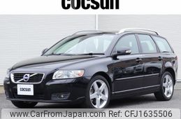 volvo v50 2011 CFJ1635506