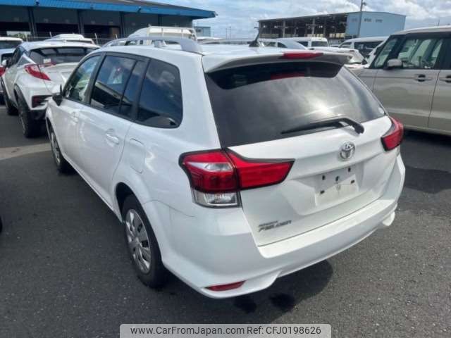 toyota corolla-fielder 2016 -TOYOTA--Corolla Fielder DBA-NZE164G--NZE164-8010560---TOYOTA--Corolla Fielder DBA-NZE164G--NZE164-8010560- image 2